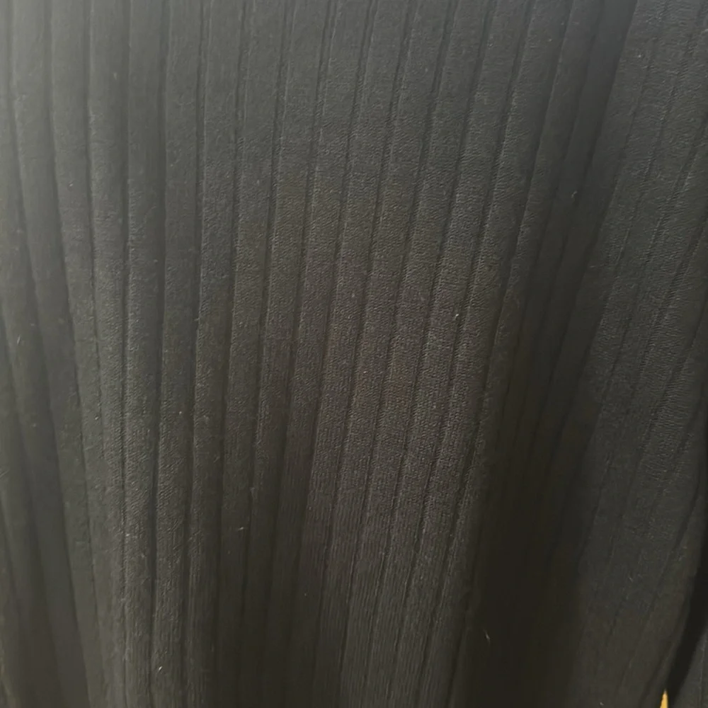 Black Ribbed Women's Top - Picture 7 of 15